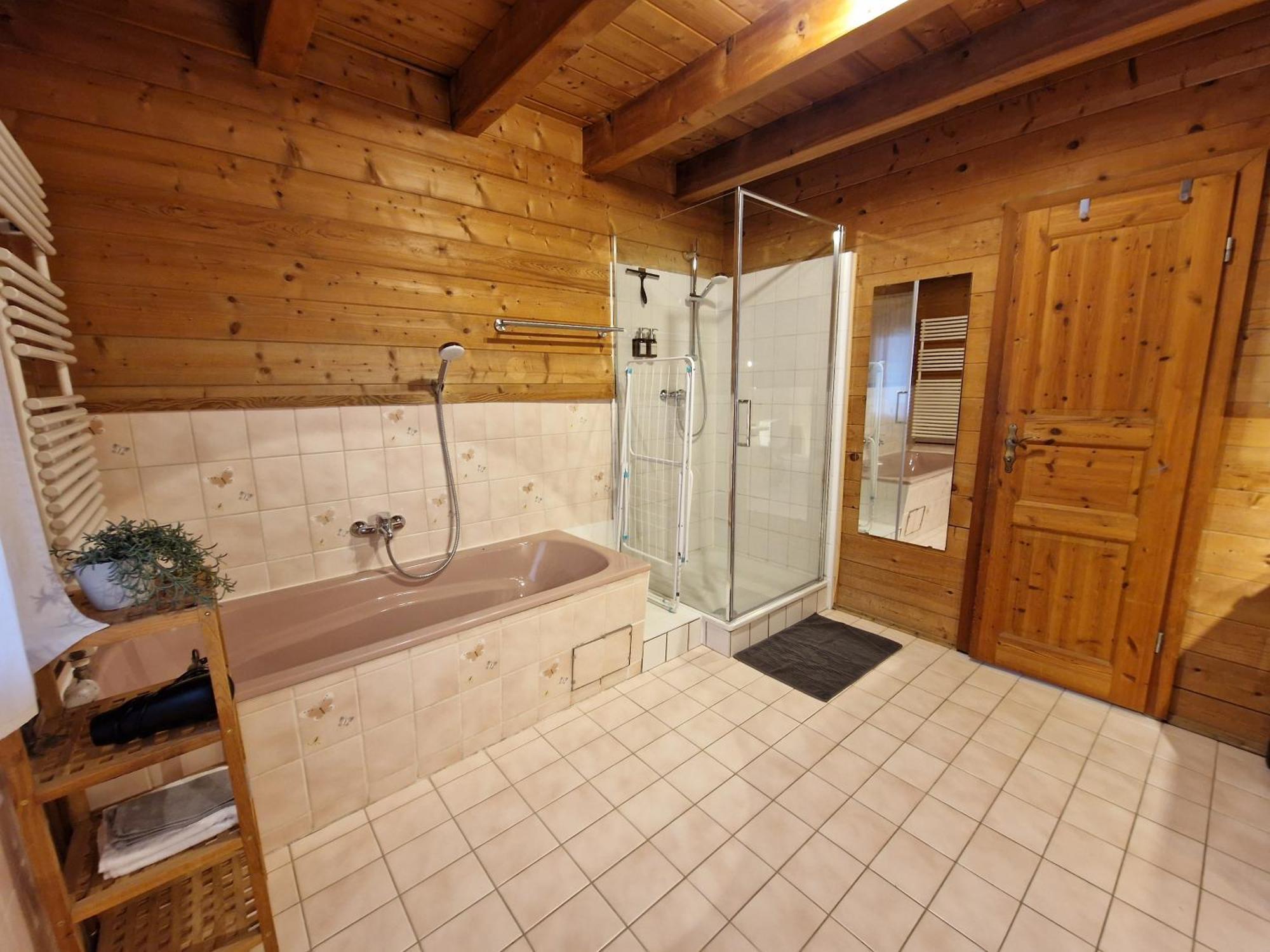 Helle Und Idyllische 2 Zimmer Wohnung Am Rande Von ベルリン エクステリア 写真